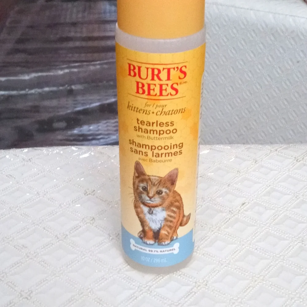 Burts bees tearless shampoo